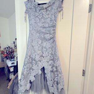 Olvi’s lace dress